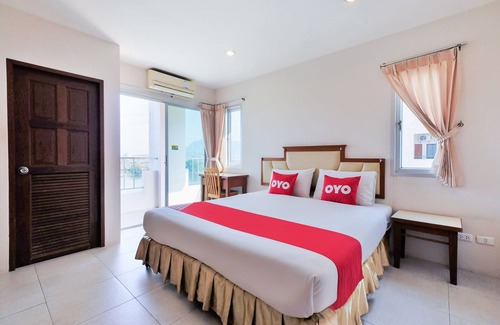 Phuket Hotel | OYO 605 Lake View Phuket Place