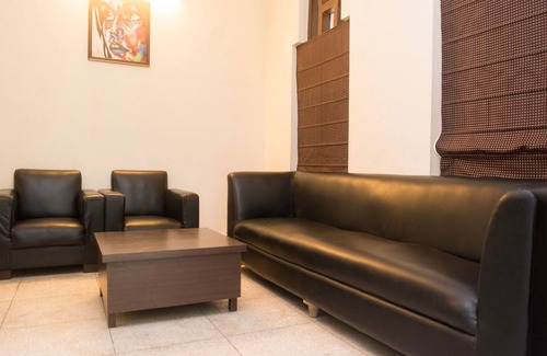 Salt Lake Casa | OYO 6477 Guest Accomodation FE 173