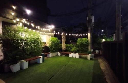 Din Daeng Hotel | OYO 75446 Travis Inthamara 49