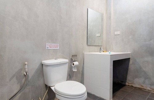 Si Racha Hotel | OYO 757 Black Bamboo Resort