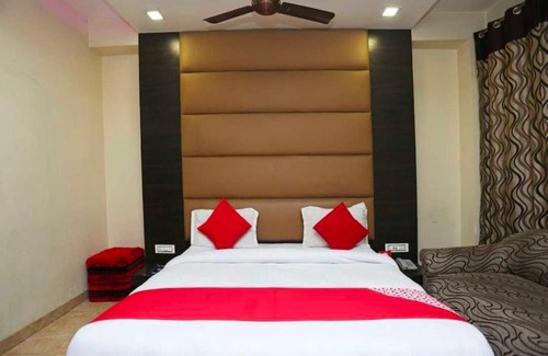 Bhopal Hotel | OYO 81037 Hotel Shree Madhav Regency