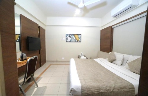Rajkot Hotel | OYO 82151 Rio Hotel