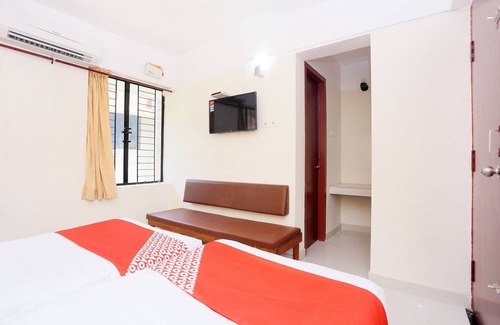 Thiruvananthapuram Hotel | OYO 8220 Hotel Ganesh
