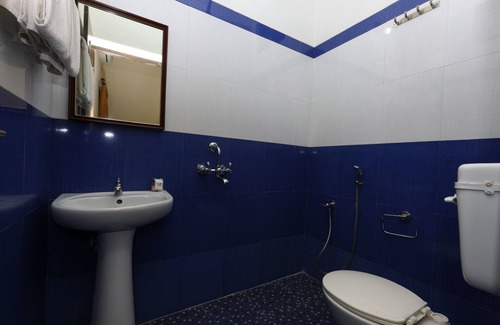 Kuilapalayam Hotel | OYO 8938 near Auroville Beach