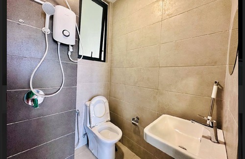Miri Hotel | OYO 90089 N H Inn