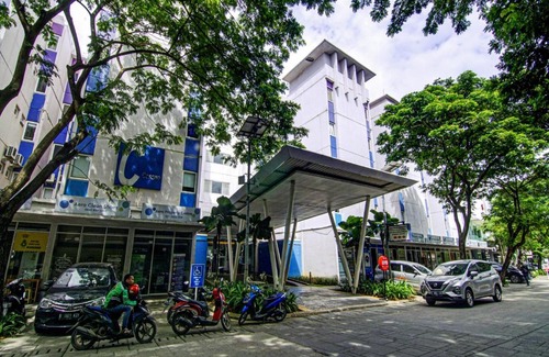 Tangerang Hotel | OYO 90153 Nature's Rooms Aeropolis