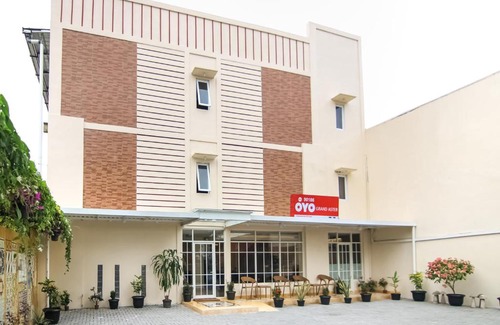 Tegalrejo Hotel | OYO 90186 Grand Aster