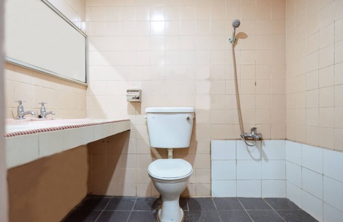 Miri Hotel | OYO 90208 Milion Inn