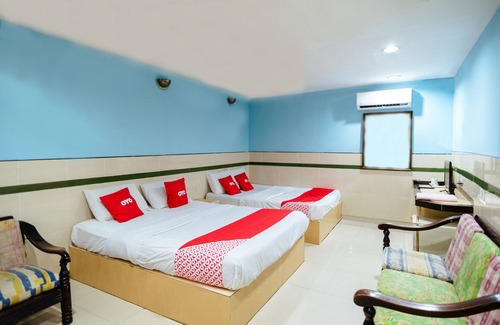 Miri Hotel | OYO 90208 Milion Inn