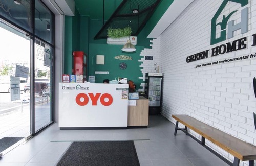 Sepang Hotel | OYO 90399 Green Home Hotel syariah