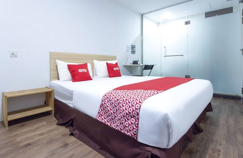 Bukit Indah Hotel | OYO 90403 North City Hotel
