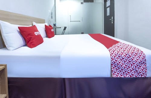 Bukit Indah Hotel | OYO 90403 North City Hotel