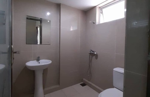 Miri Casa | OYO 90435 Sena Home Homestay 819