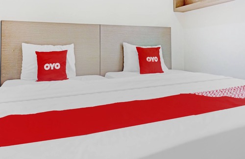 Binong Hotel | OYO 90494 Stariez Residence Karawaci