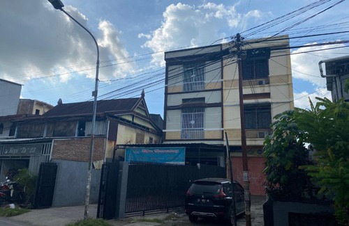 Makassar Hotel | OYO 90548 Kika Homestay