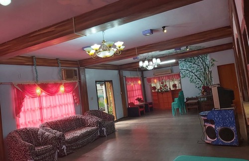 Antipolo Hotel | OYO 906 Cas Elixir Resort
