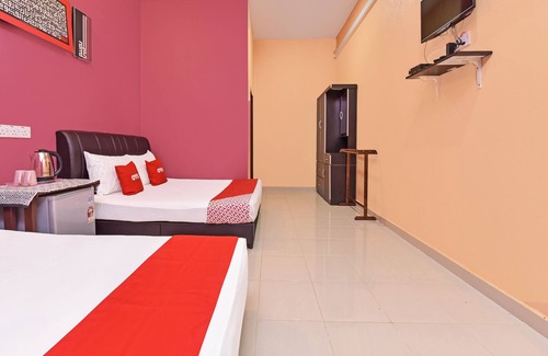 Kampung Mawar Hotel | Oyo 90605 Nurulhuda Langkawi Hillview Roomstay