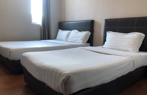 Miri Hotel | OYO 90668 Joy Inn