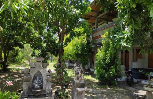 Pemaron Hotel | OYO 90733 Bali Bagus Hotel