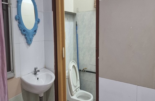 Miri Hotel | OYO 90972 Jj Homestay