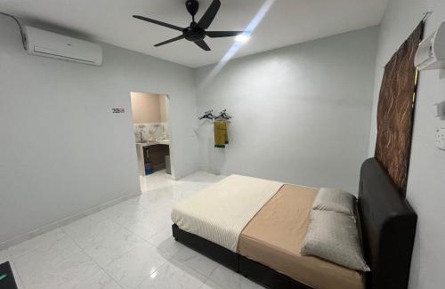 Kampung Kedawang Hotel | OYO 91220 D Inai Roomstay