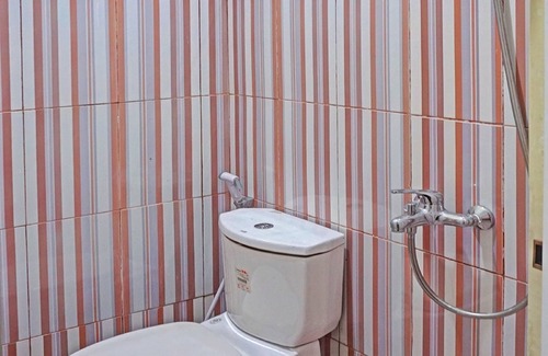 Makassar Hotel | OYO 91649 Orange Homestay Makassar