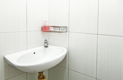 Jambi Hotel | OYO 92069 Rafa Kost