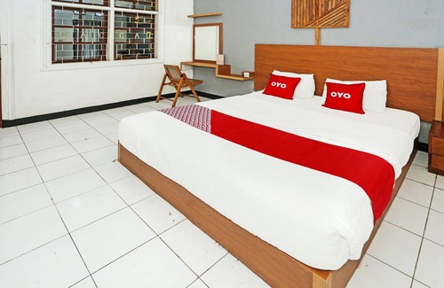 Bogor Tengah Hotel | OYO 92088 171 Inn