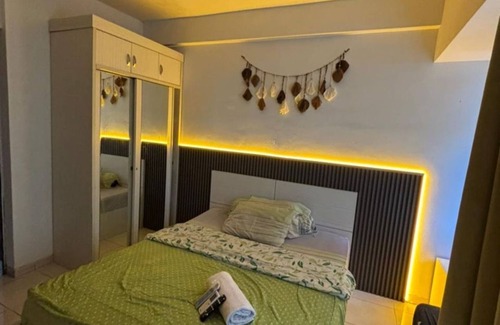 Depok Hotel | OYO 94709 Margonda Residence Tower D