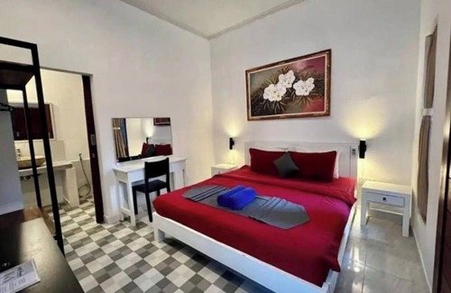 Berawa Hotel | OYO 94789 Adihan Homestay Canggu