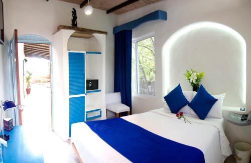 Anáhuac Hotel | OYO Casa Anzures Mexico City