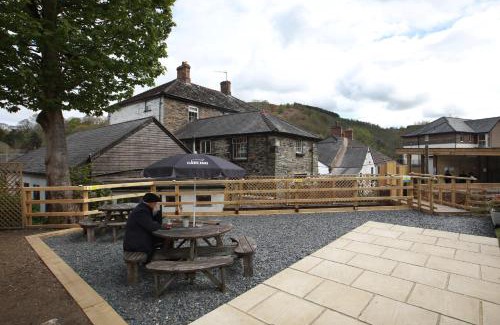 Glyn Ceiriog Hotel | OYO Glyn Valley Hotel
