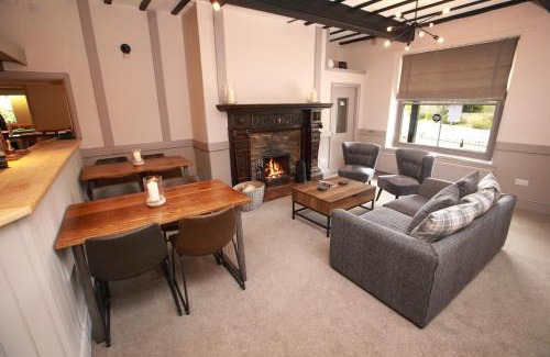 Glyn Ceiriog Hotel | OYO Glyn Valley Hotel
