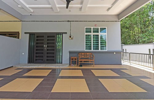 Perkampungan Bukit Ubi Casa | OYO Home 90582 Dz Homestay Bukit Ubi