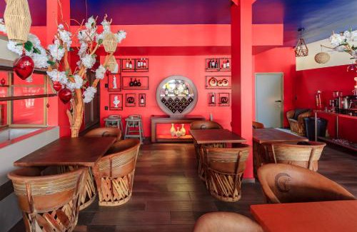 Centro de Guadalajara Hotel | OYO Hotel Colon Express