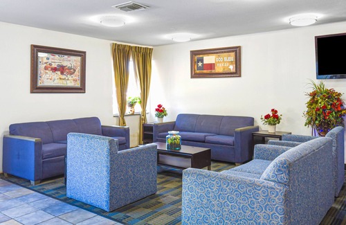Irving Hotel | OYO Hotel Irving DFW Airport South