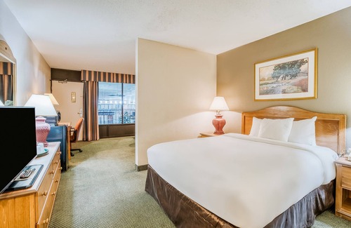 Monroe Hotel | OYO Hotel Monroe LA I-20