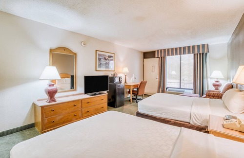 Monroe Hotel | OYO Hotel Monroe LA I-20