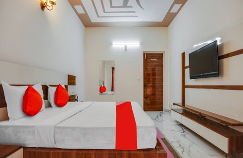 Patiala Hotel | OYO Hotel Yellow Stone