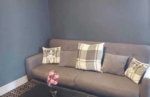 Skegness Hotel | OYO Ivy Hotel