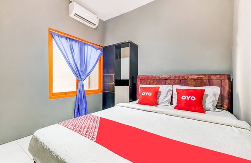 Ngaglik Hotel | OYO Life 91239 Kost Rosandy House Yogyakarta