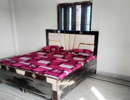 Aligarh Hotel | OYO SPOT ON Raj Shree Palace