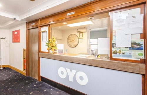 Hythe Hotel | OYO Stade Court Hotel