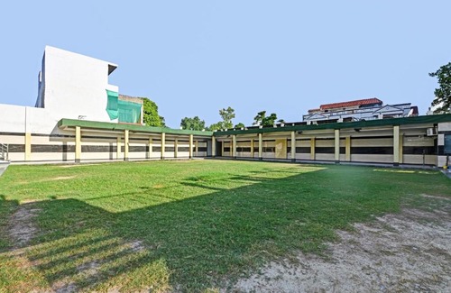 Kalyanpur Hotel | OYO Townhouse 1083 Hotel Tribhuvan