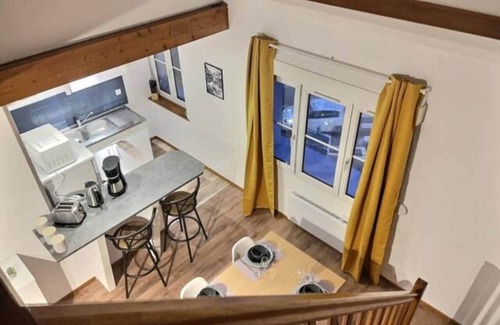 Miroir - Batignolles Casa | Oyon La Mancelle, 14p, 6 bdrms