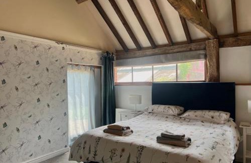 Roughton Casa | Oyster Barn sleeps two