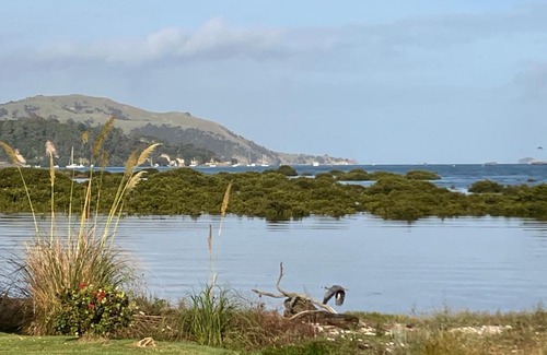 Preece Point Chalet De Esquí | Oystercatcher Bay Boathouse