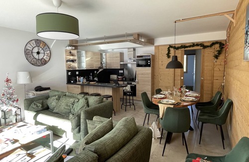 Oz Apartamento | OZ / Domaine d'Alpe d'Huez, facing south, ski-in ski-out, 4 rooms, 3 bedrooms, 8 p