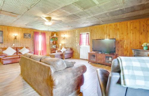 Everton Casa | Ozark Mtn Views Secluded Everton Retreat