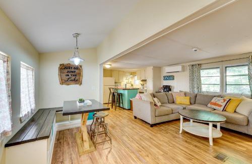 Lost Bridge Village Casa | Ozarks Family Retreat with Beaver Lake Access!